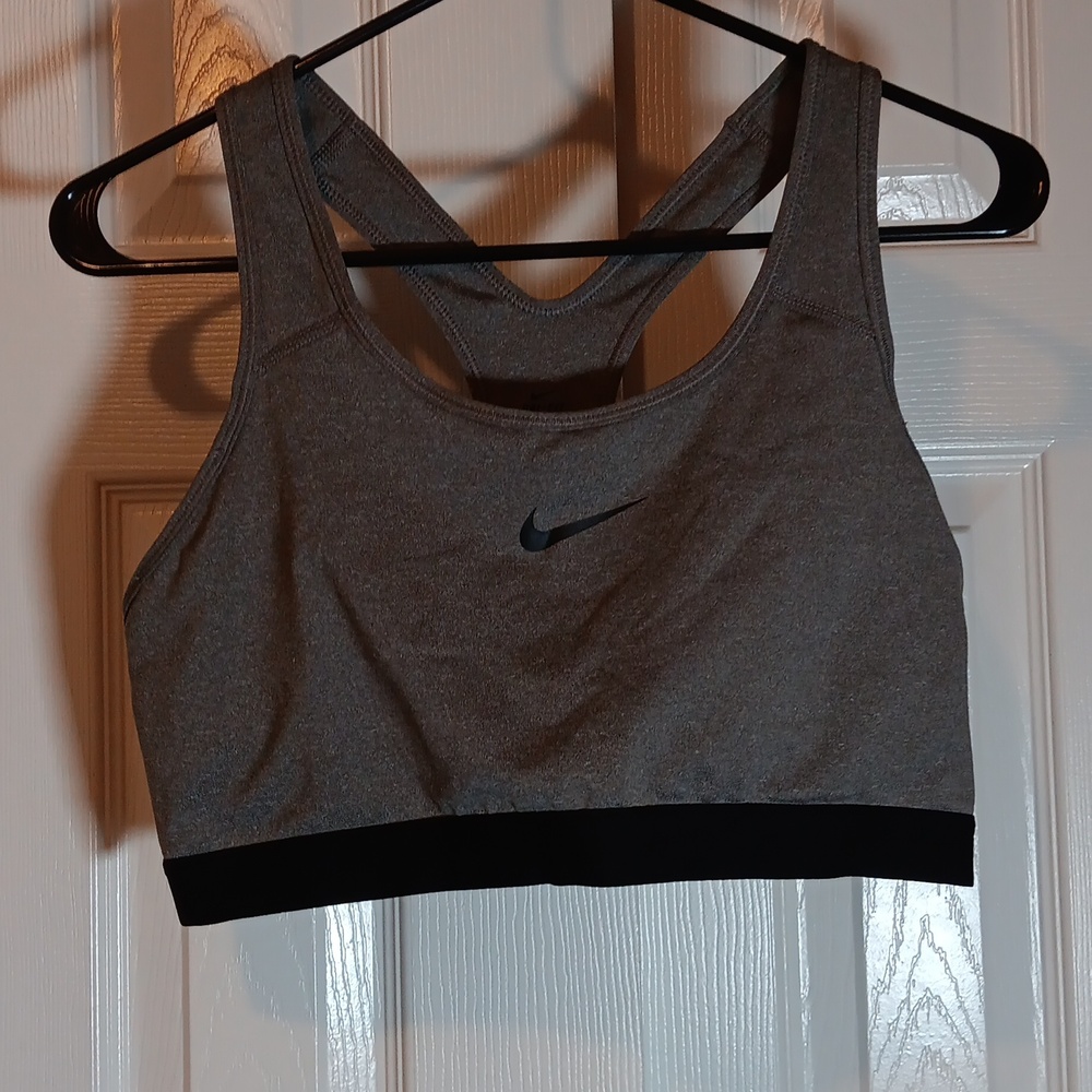 Nike Dri-Fit Workout Sports Bra - XL
